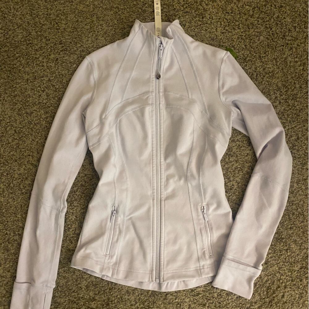 Lululemon define Jacket, size 4, very pale/light purple.